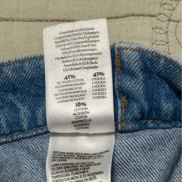 NWOT MOTHER Snacks High Waisted Tie Front Funnel Sneak Jeans 26 All You Can Eat - Picture 10 of 10